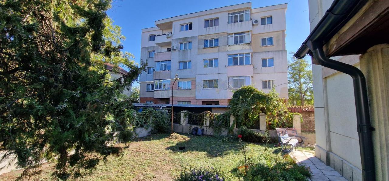 Musura Bay Apartments Сулина Экстерьер фото